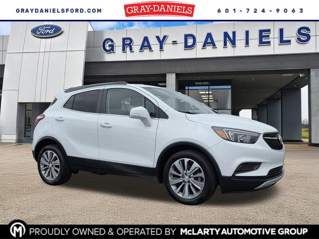 Used 2018 Buick Encore Preferred FWD image 1