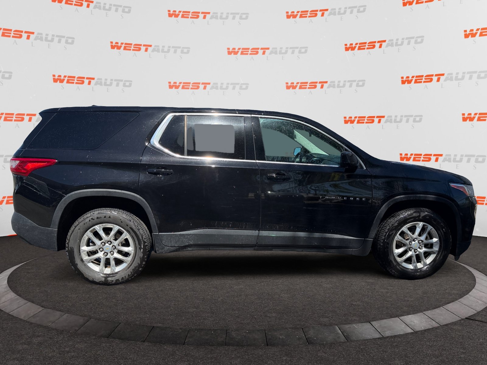 Used 2020 Chevrolet Traverse LS AWD/4WD image 6
