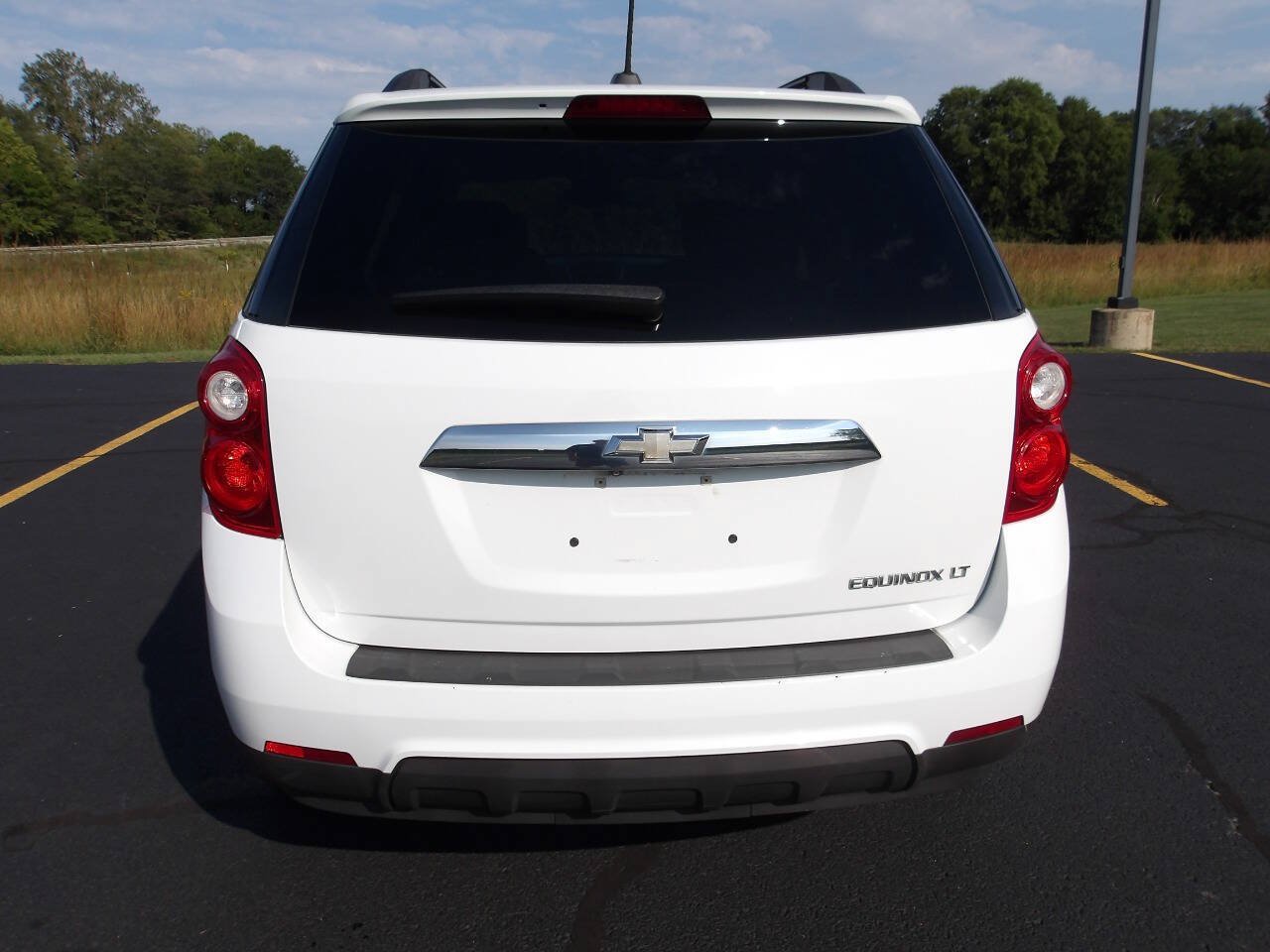 Used 2015 Chevrolet Equinox LT w/ Driver Convenience Package FWD image 4