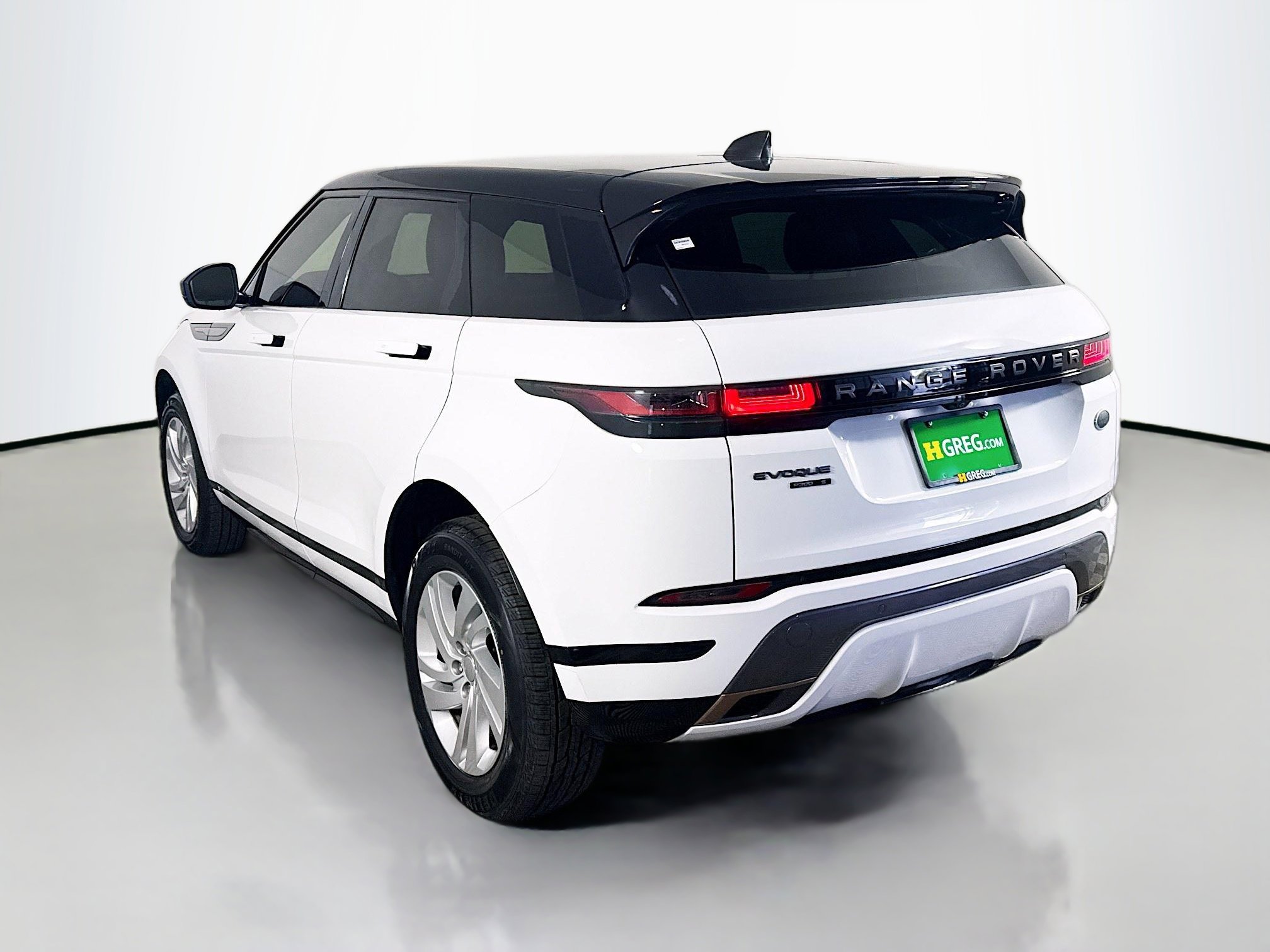 Used 2020 Land Rover Range Rover Evoque R-Dynamic S image 7