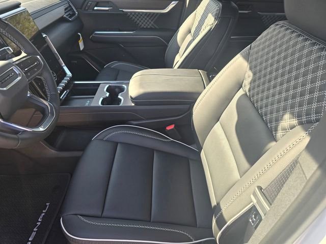 New 2026 GMC Acadia Denali w/ Super Cruise Package FWD image 18