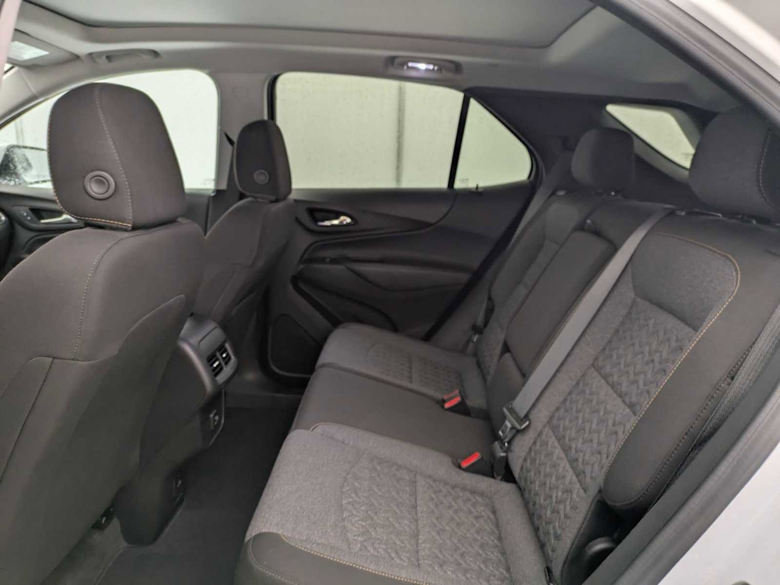 Used 2024 Chevrolet Equinox LT AWD/4WD image 21