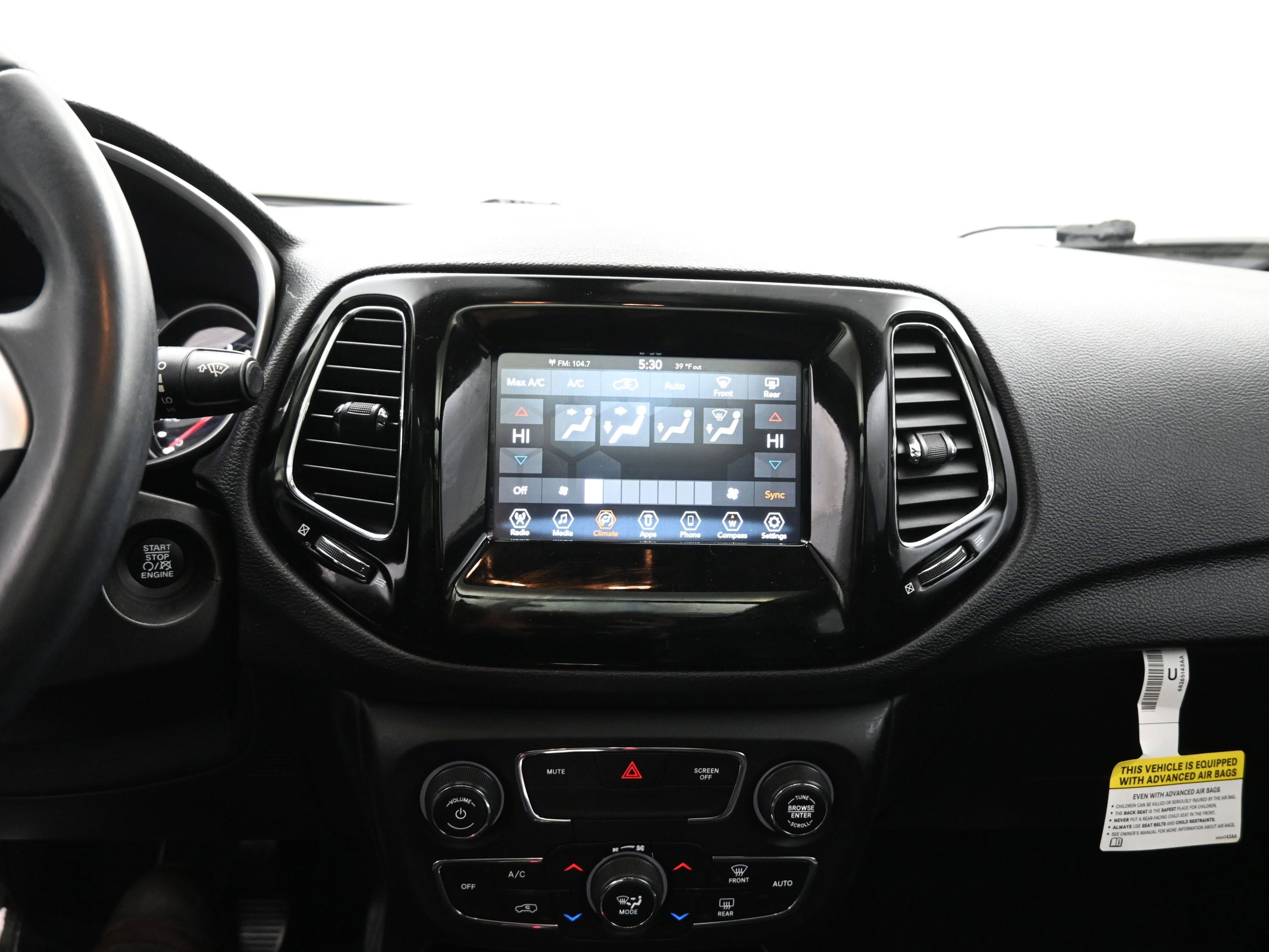 Used 2020 Jeep Compass Latitude image 14