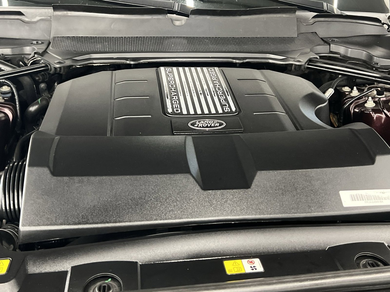 Used 2019 Land Rover Range Rover HSE image 25