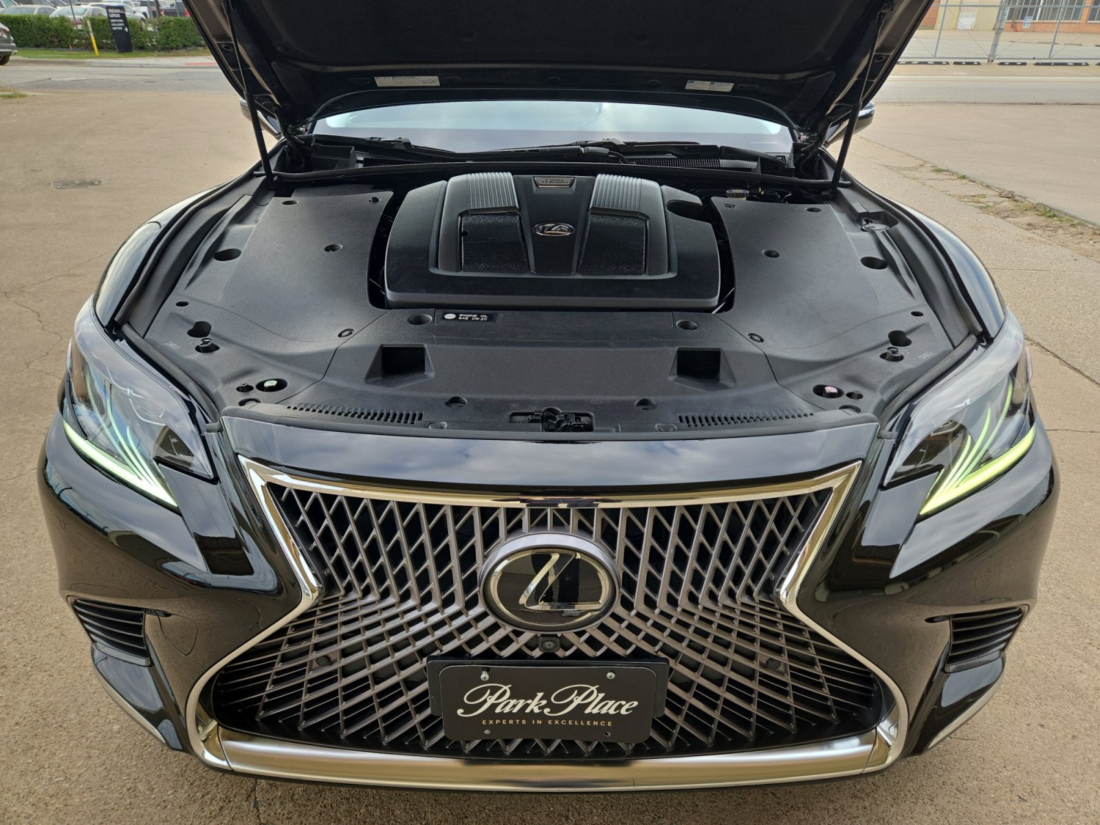 Used 2019 Lexus LS 500 w/ Interior Upgrade Package RWD image 24