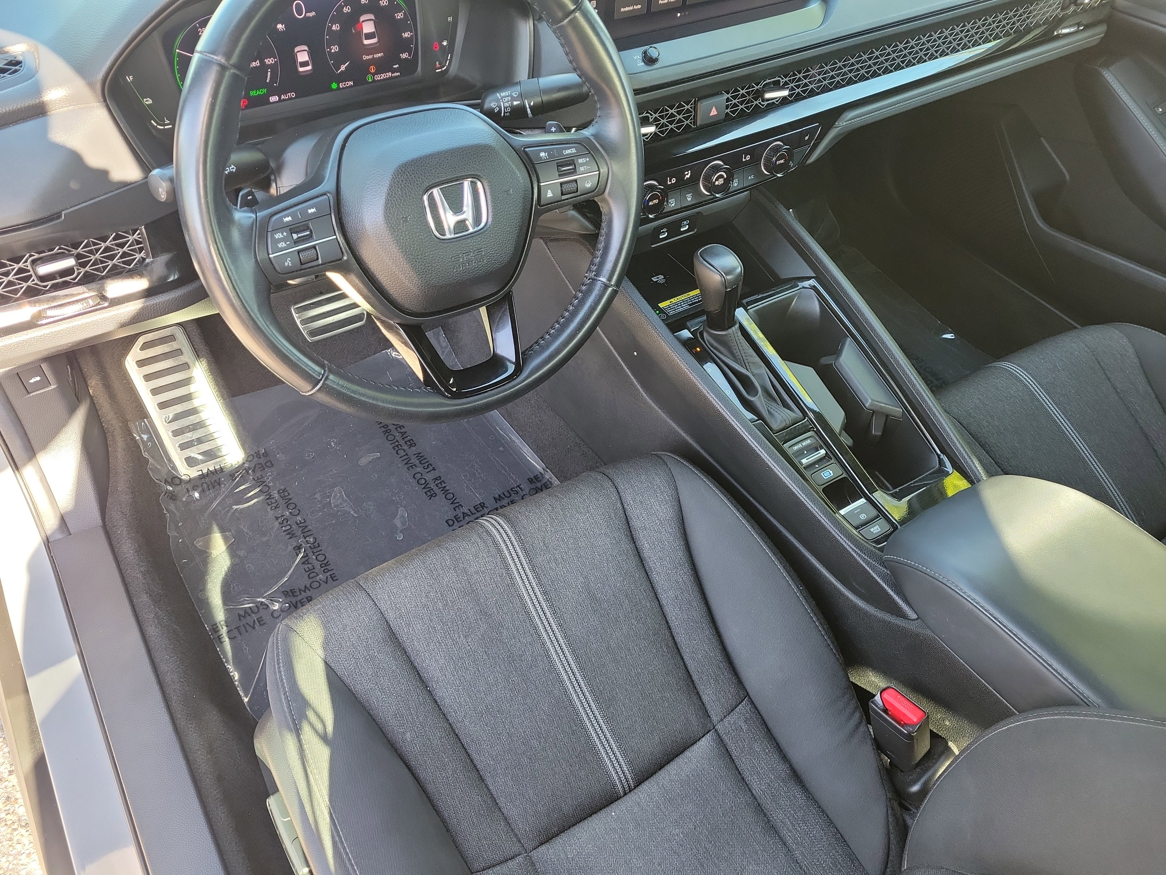 Used 2025 Honda Accord Sport image 16