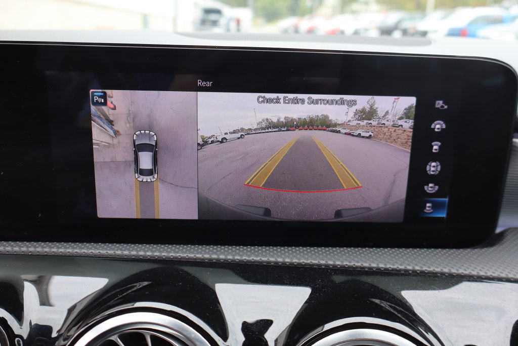 Used 2021 Mercedes-Benz CLA 250 4MATIC image 8