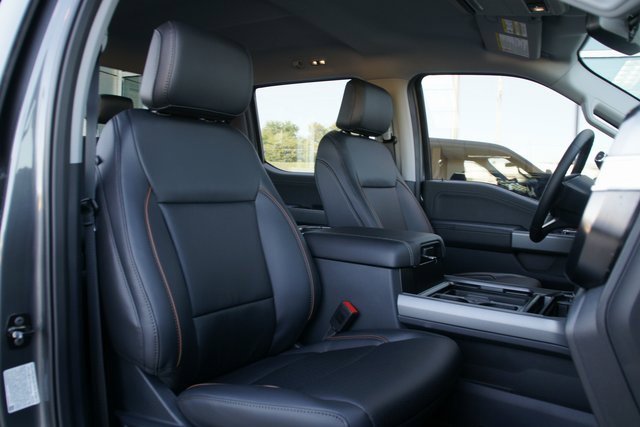 New 2026 Ford F350 Lariat image 43