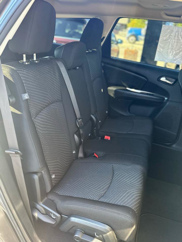 Used 2020 Dodge Journey SE w/ SE Popular Equipment Group FWD image 13