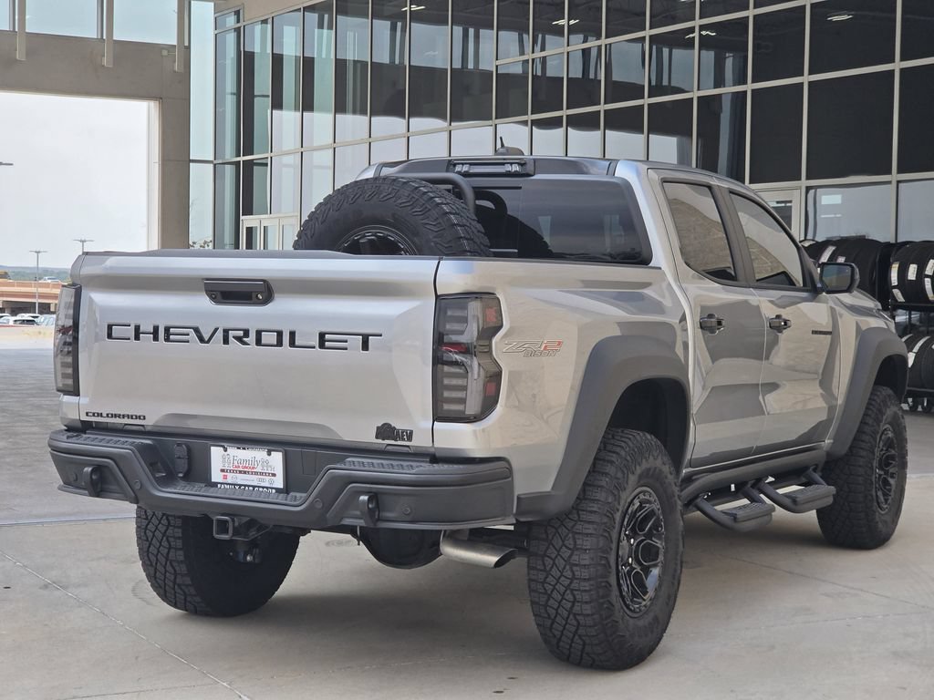 Used 2026 Chevrolet Colorado ZR2 w/ ZR2 Bison Edition AWD/4WD image 4