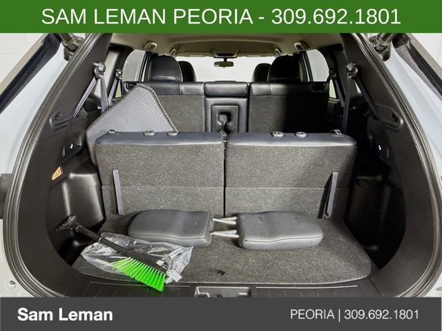 Used 2024 Mitsubishi Outlander SE image 25