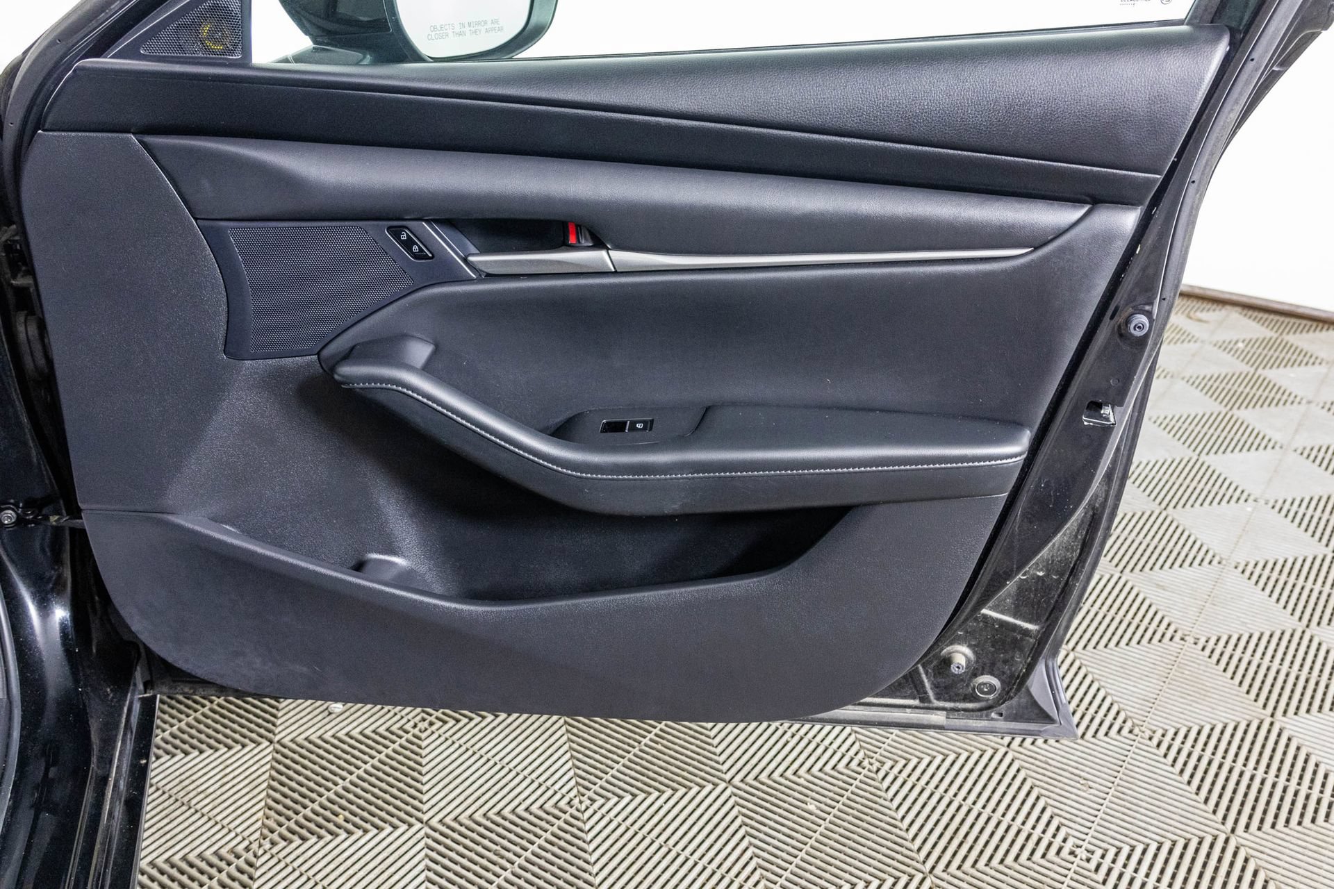 Used 2020 MAZDA MAZDA3 Sedan w/ Select Package FWD image 44