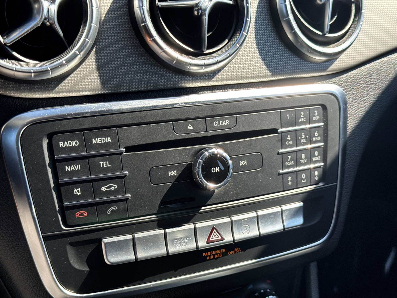 Used 2018 Mercedes-Benz CLA 250 image 21