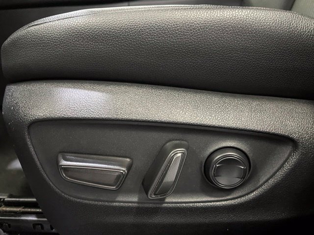 Certified 2024 Toyota Grand Highlander AWD image 18