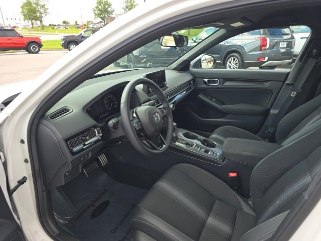 Used 2025 Honda Civic Sport image 10
