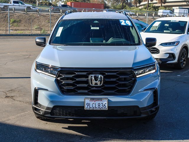 Certified 2024 Honda Pilot Sport image 4