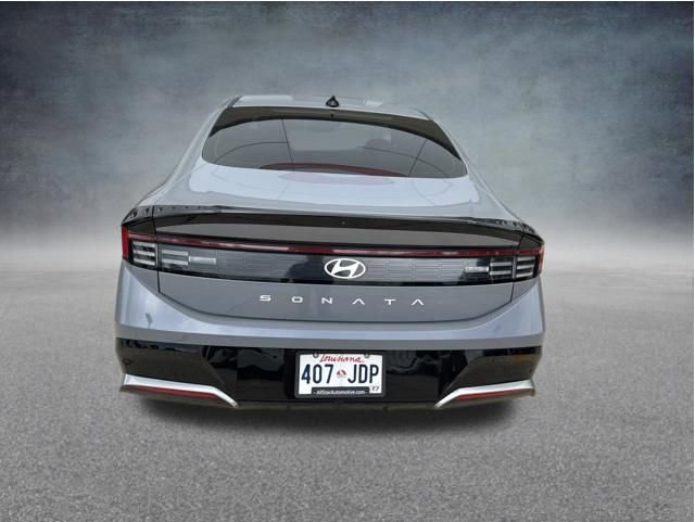 Used 2025 Hyundai Sonata SEL FWD image 5