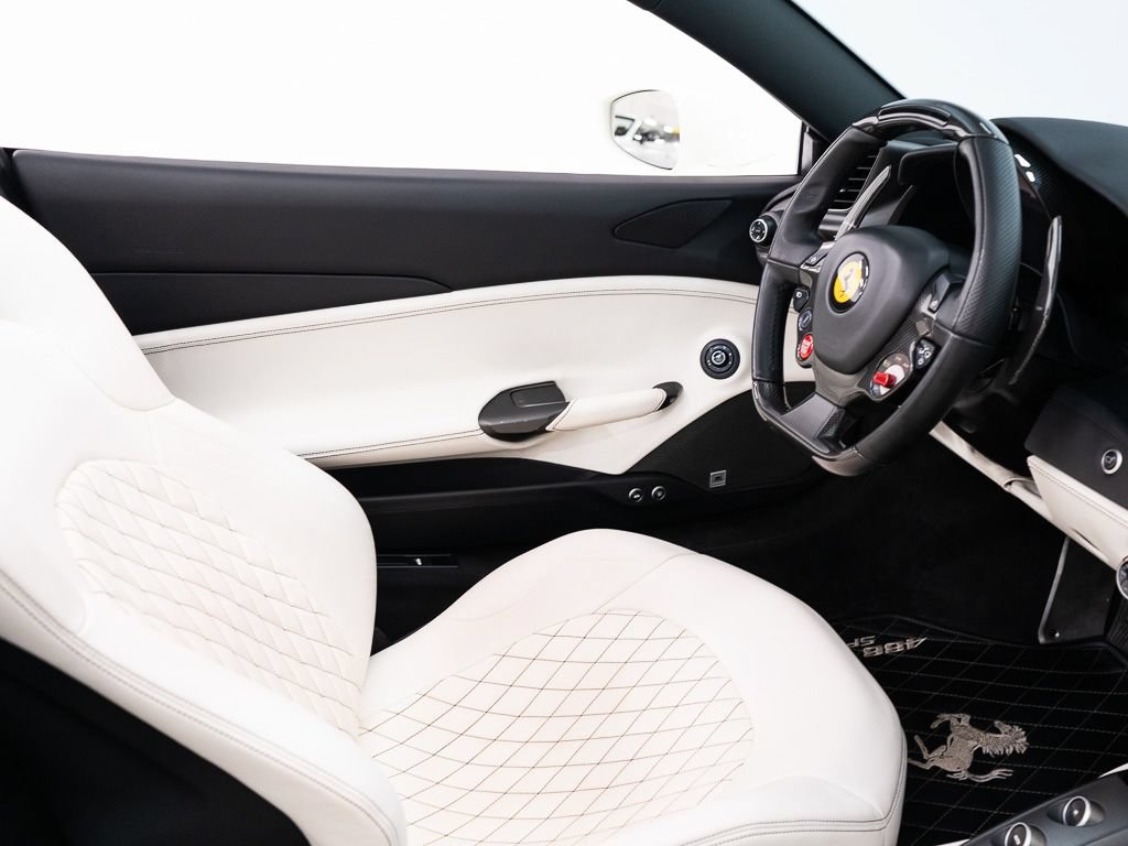 Used 2018 Ferrari 488 Spider RWD image 29