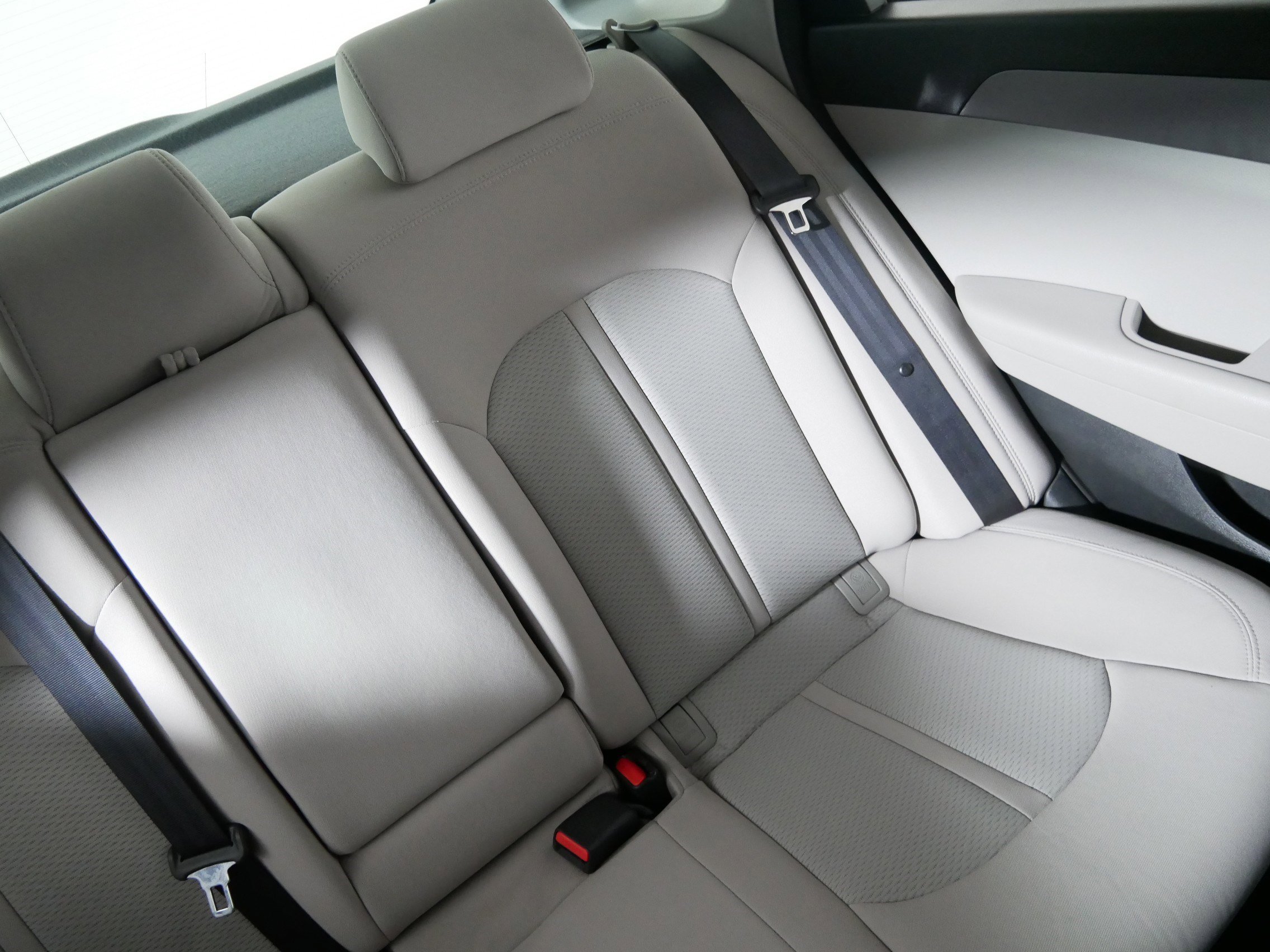 Used 2015 Hyundai Sonata SE image 14
