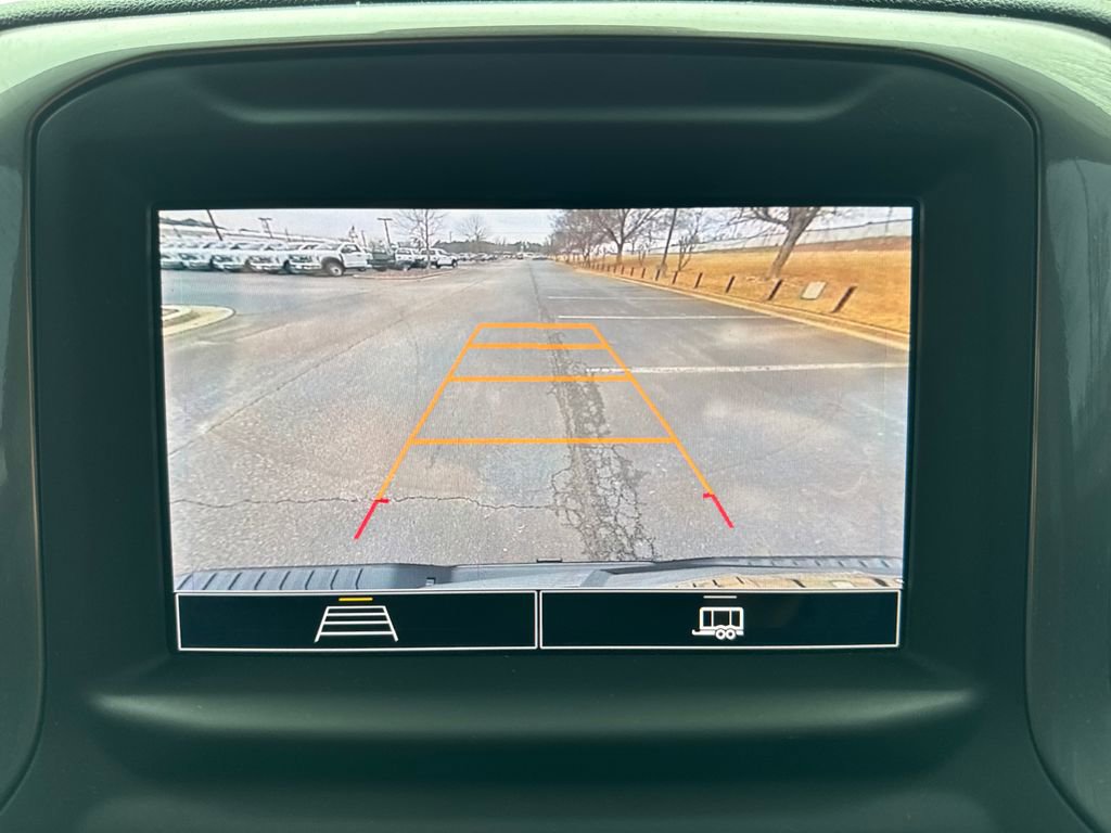 Used 2025 Chevrolet Silverado 2500 Custom w/ Custom Value Package image 10