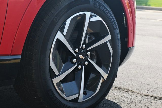 New 2024 Chevrolet Equinox EV LT w/ Active Safety Package 3 image 24