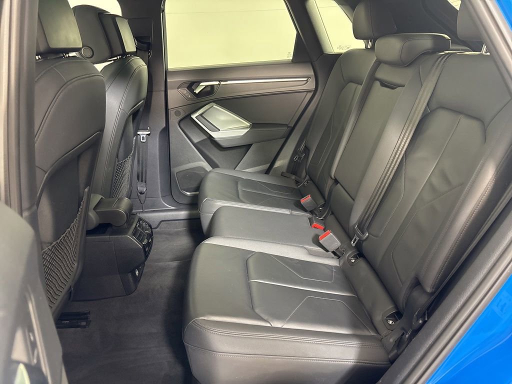 Used 2023 Audi Q3 2.0T Premium AWD/4WD image 19