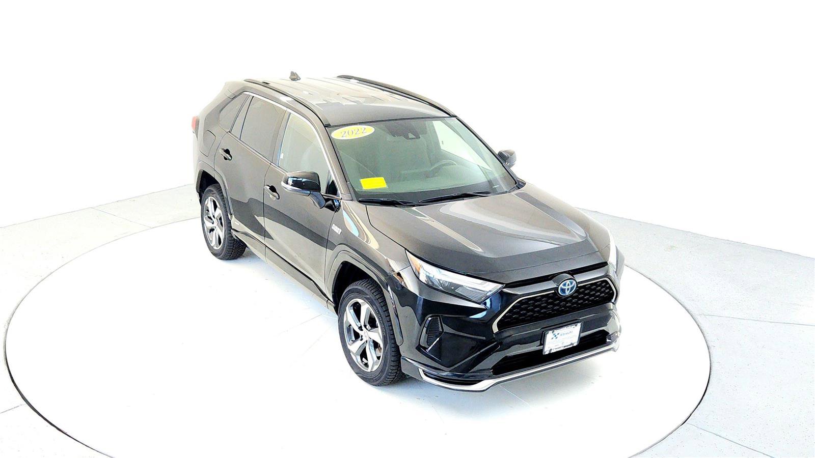 Certified 2022 Toyota RAV4 SE image 13