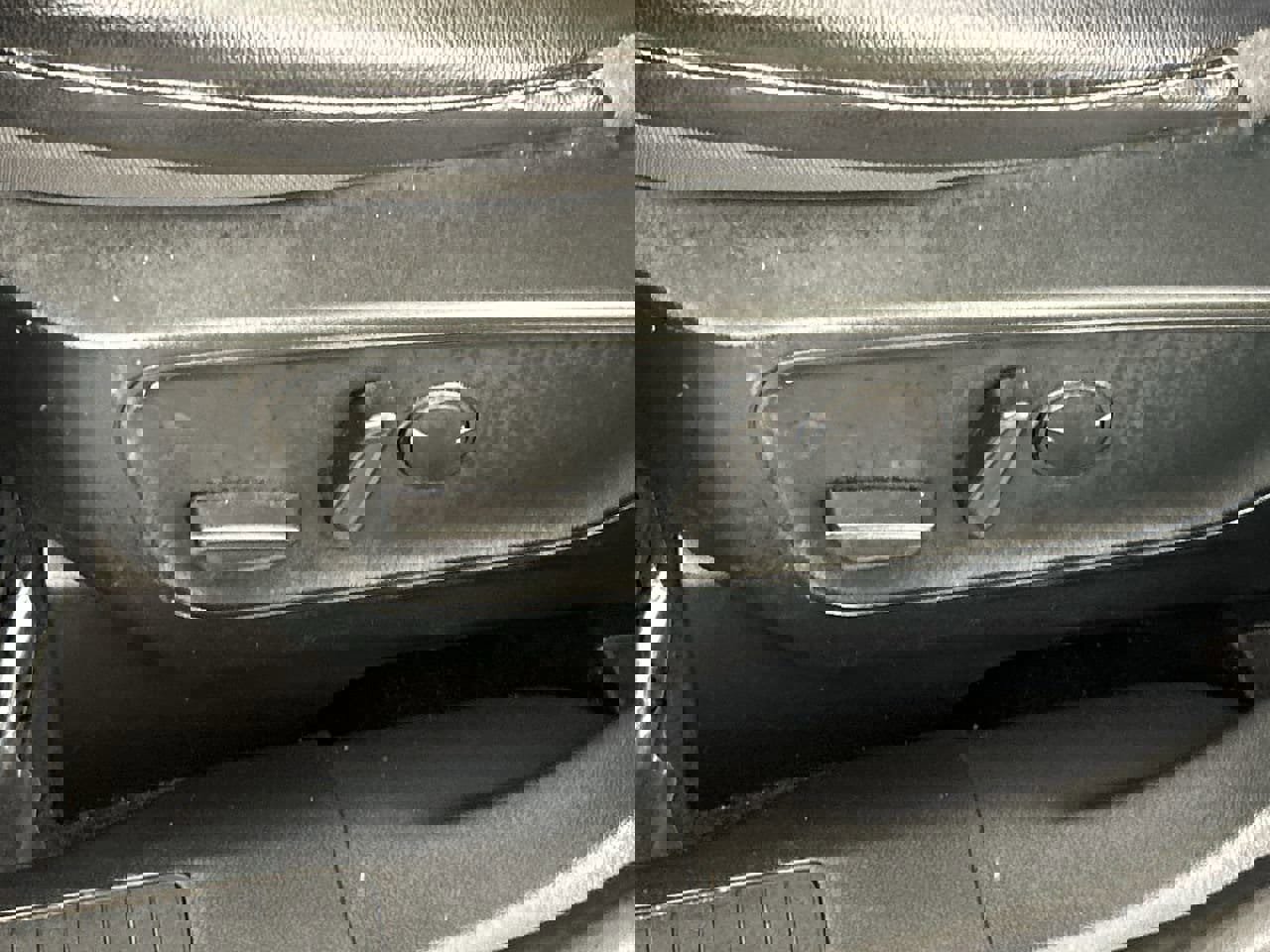 Used 2022 Ford Escape SEL image 19