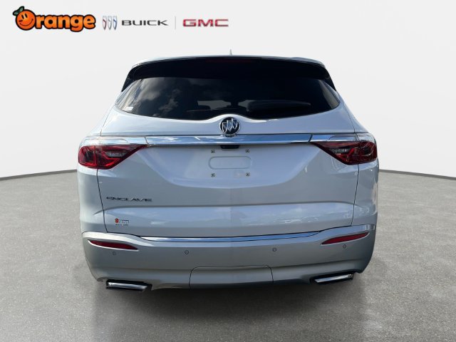 Used 2023 Buick Enclave Essence FWD image 4