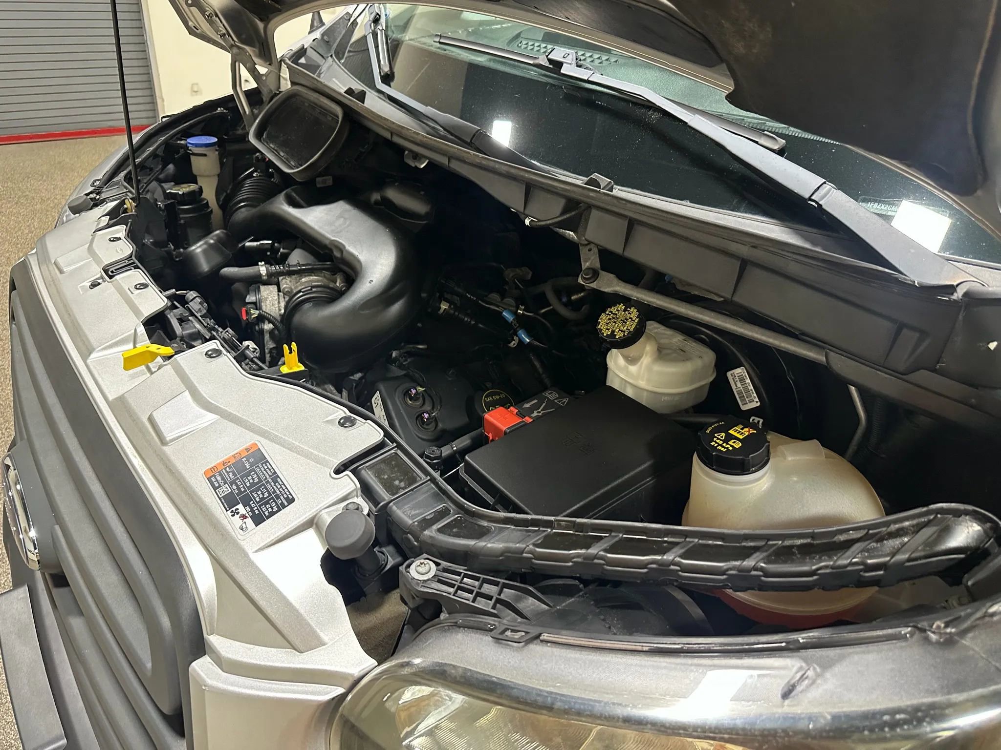 Used 2015 Ford Transit 350 XL image 58