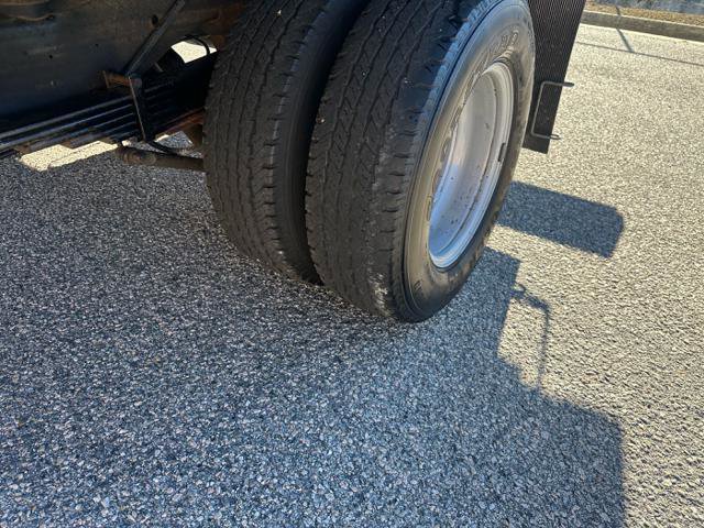 Used 2014 Chevrolet Express 4500 G4500 image 37