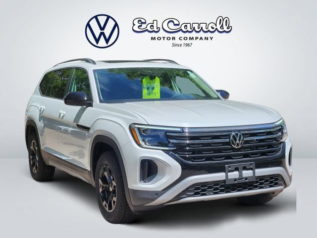 New 2026 Volkswagen Atlas Peak Edition AWD/4WD image 3