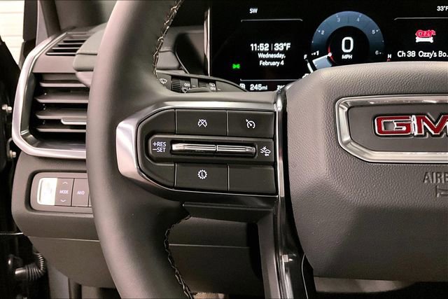 Used 2025 GMC Acadia AT4 image 24