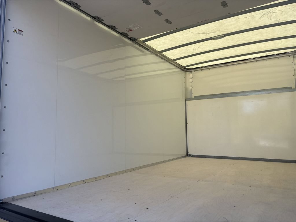 New 2024 Ford E-450 and Econoline 450 Super Duty w/ Power Windows & Locks Group RWD image 33