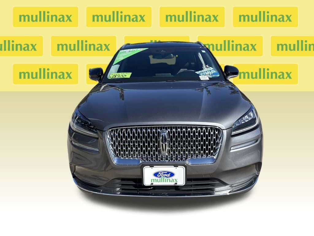 Used 2021 Lincoln Corsair AWD w/ Premium Package image 17