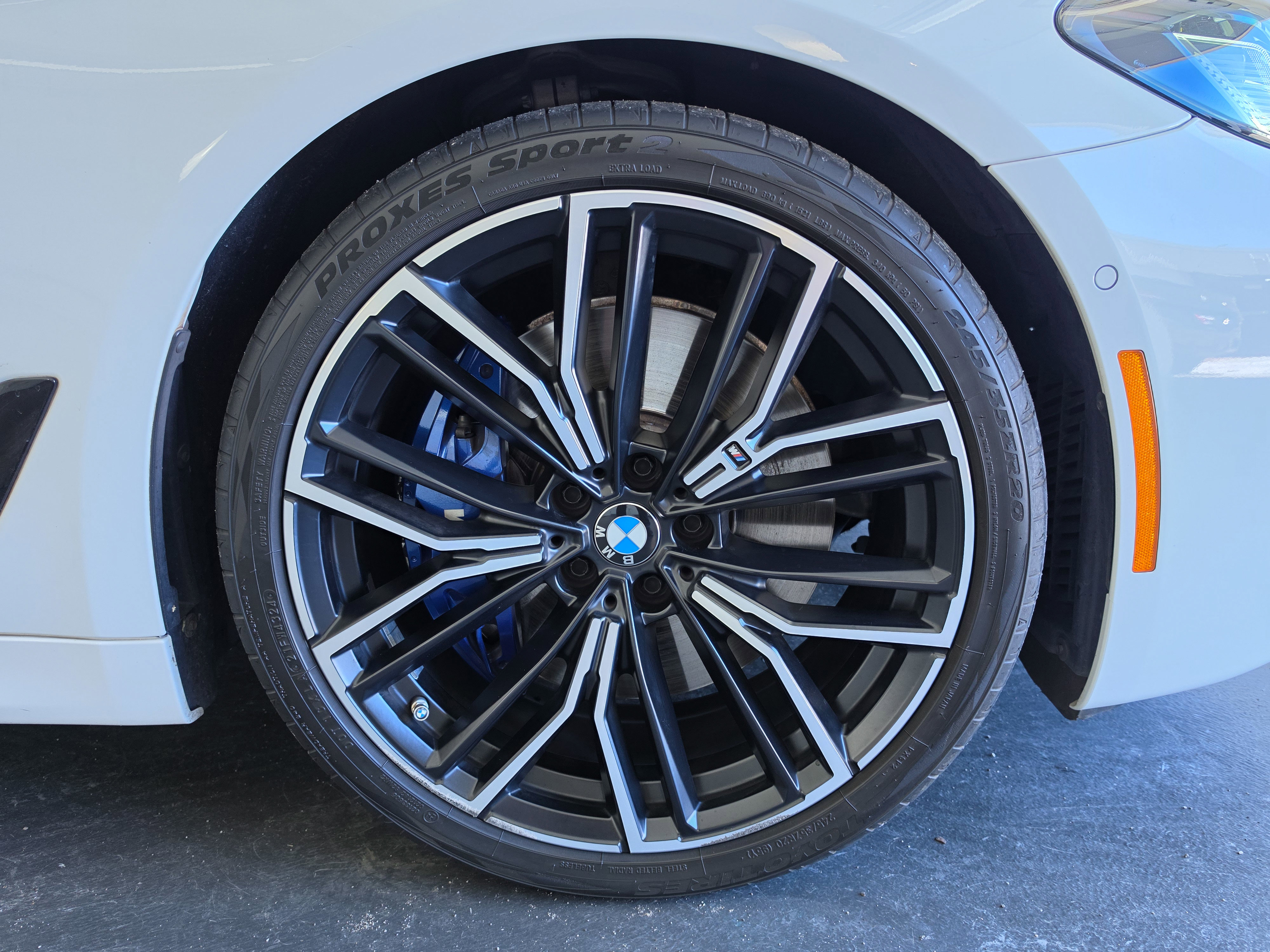 Used 2022 BMW M550i xDrive w/ Premium Package AWD/4WD image 39