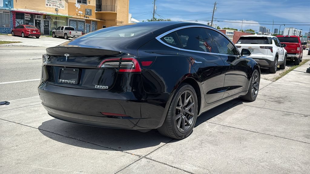 Used 2019 Tesla Model 3 Mid Range RWD image 14