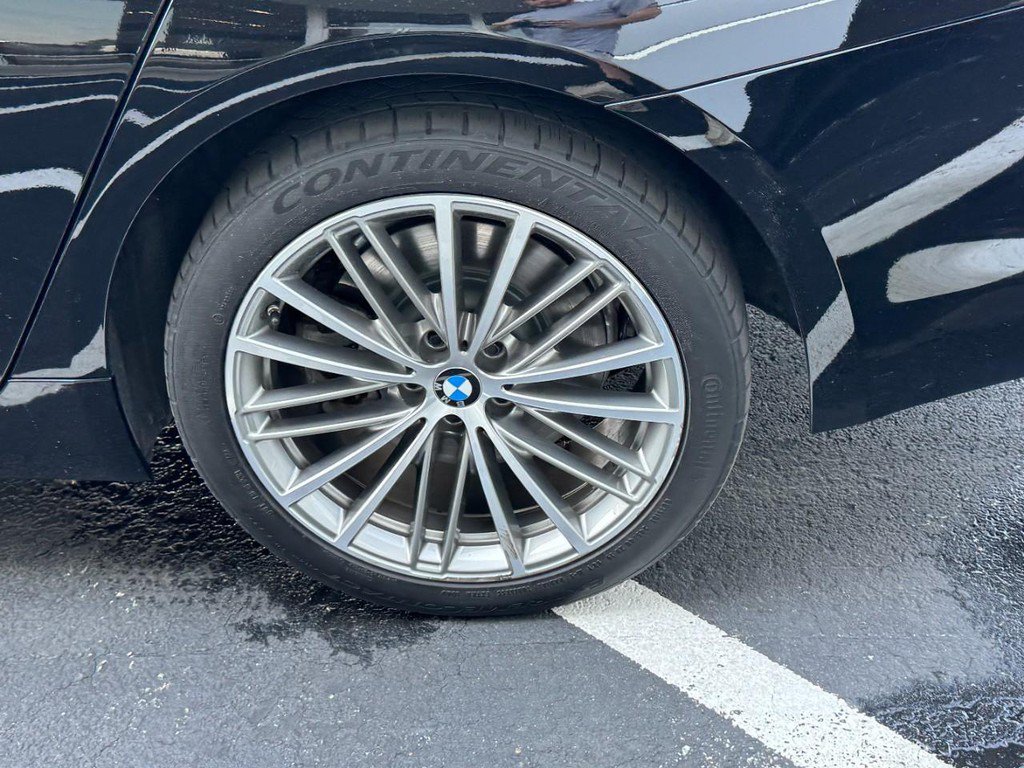Used 2020 BMW 540i xDrive w/ Premium Package AWD/4WD image 10
