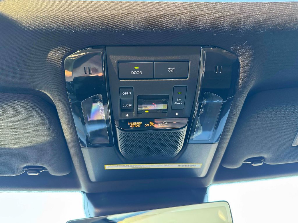Used 2024 Lexus GX 550 AWD/4WD image 33