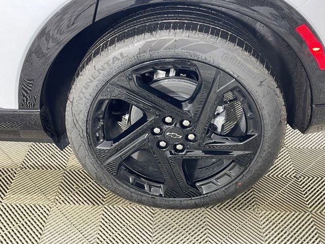 New 2026 Chevrolet Equinox EV RS image 17