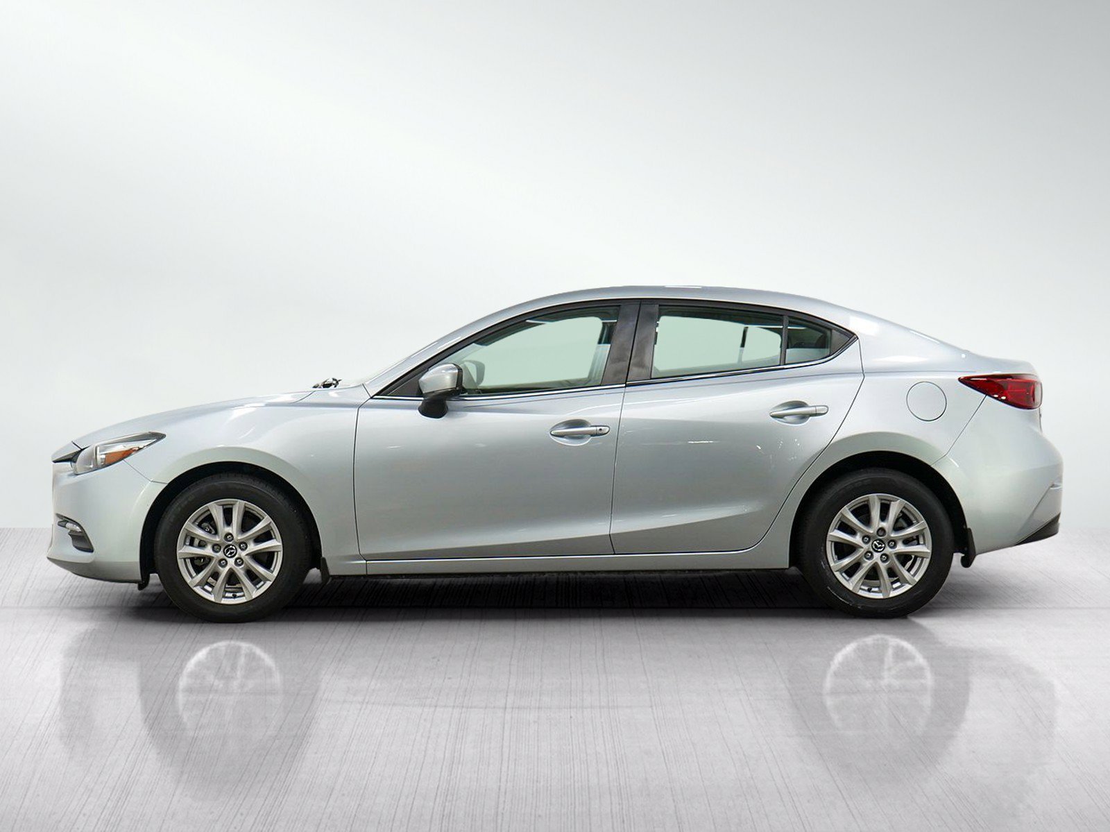 Used 2017 MAZDA MAZDA3 Sport w/ Preferred Equipment Package FWD image 2