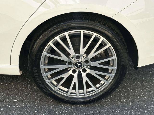 Used 2025 Mercedes-Benz CLA 250 4MATIC image 10