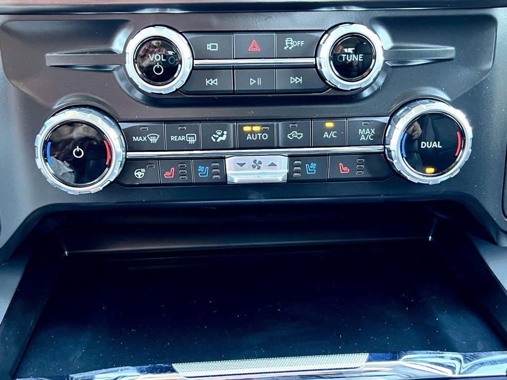 New 2026 Ford F250 Lariat image 35