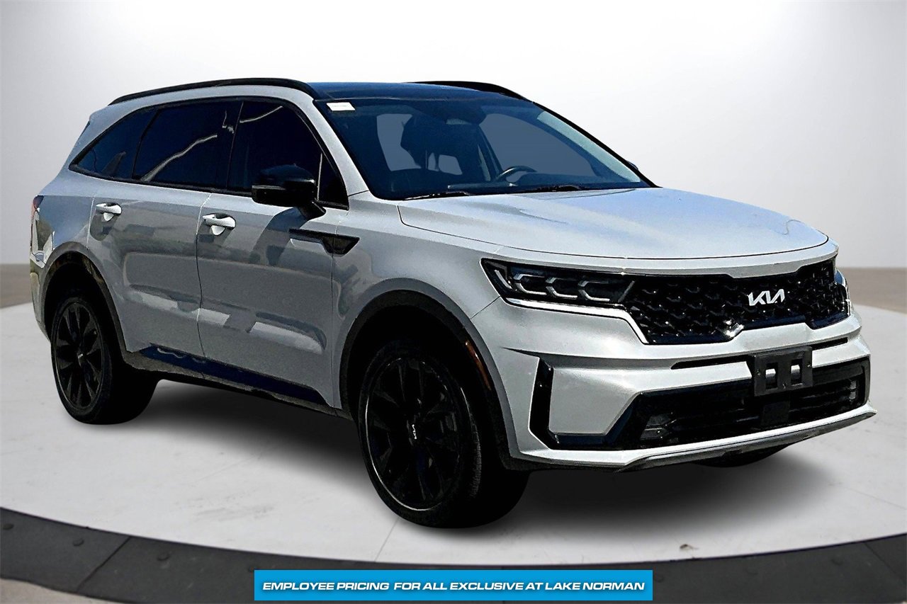 Used 2022 Kia Sorento SX