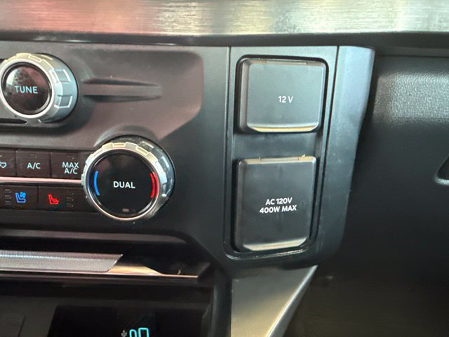 Used 2025 Ford F350 Lariat AWD/4WD image 24