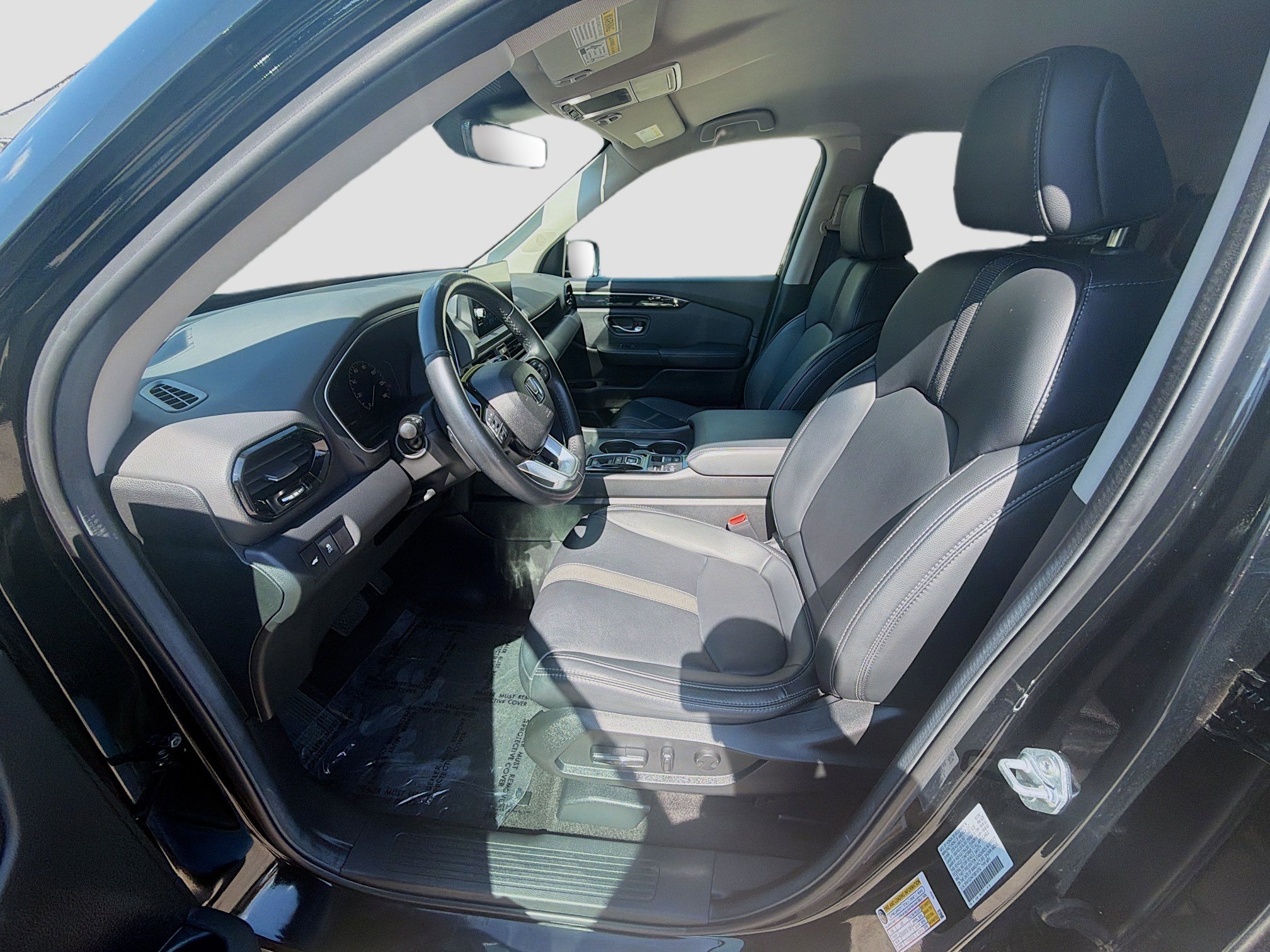 Certified 2025 Honda Pilot EX-L image 18