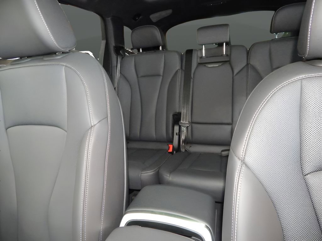Used 2025 Audi Q7 3.0T Premium Plus image 32