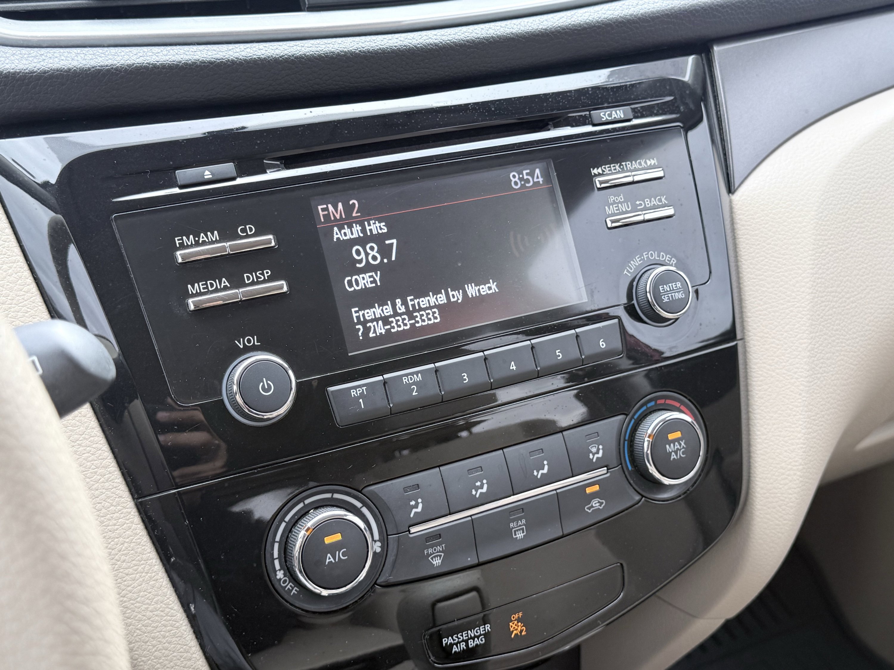 Used 2015 Nissan Rogue S FWD image 60