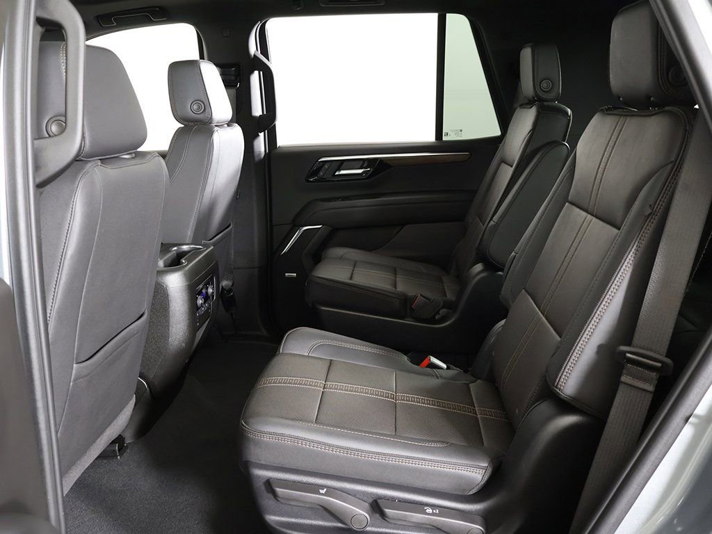 Used 2025 Chevrolet Tahoe High Country w/ Sun And Tow Package image 42