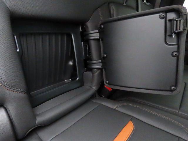 New 2026 GMC Sierra 1500 AT4 w/ AT4 Premium Package AWD/4WD image 15